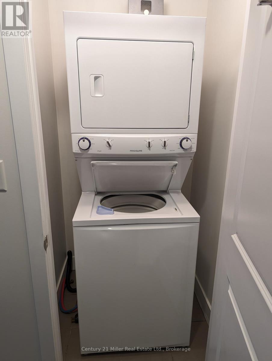 106 - 85 Robinson Street, Hamilton (Durand), ON - Indoor Photo Showing Laundry Room