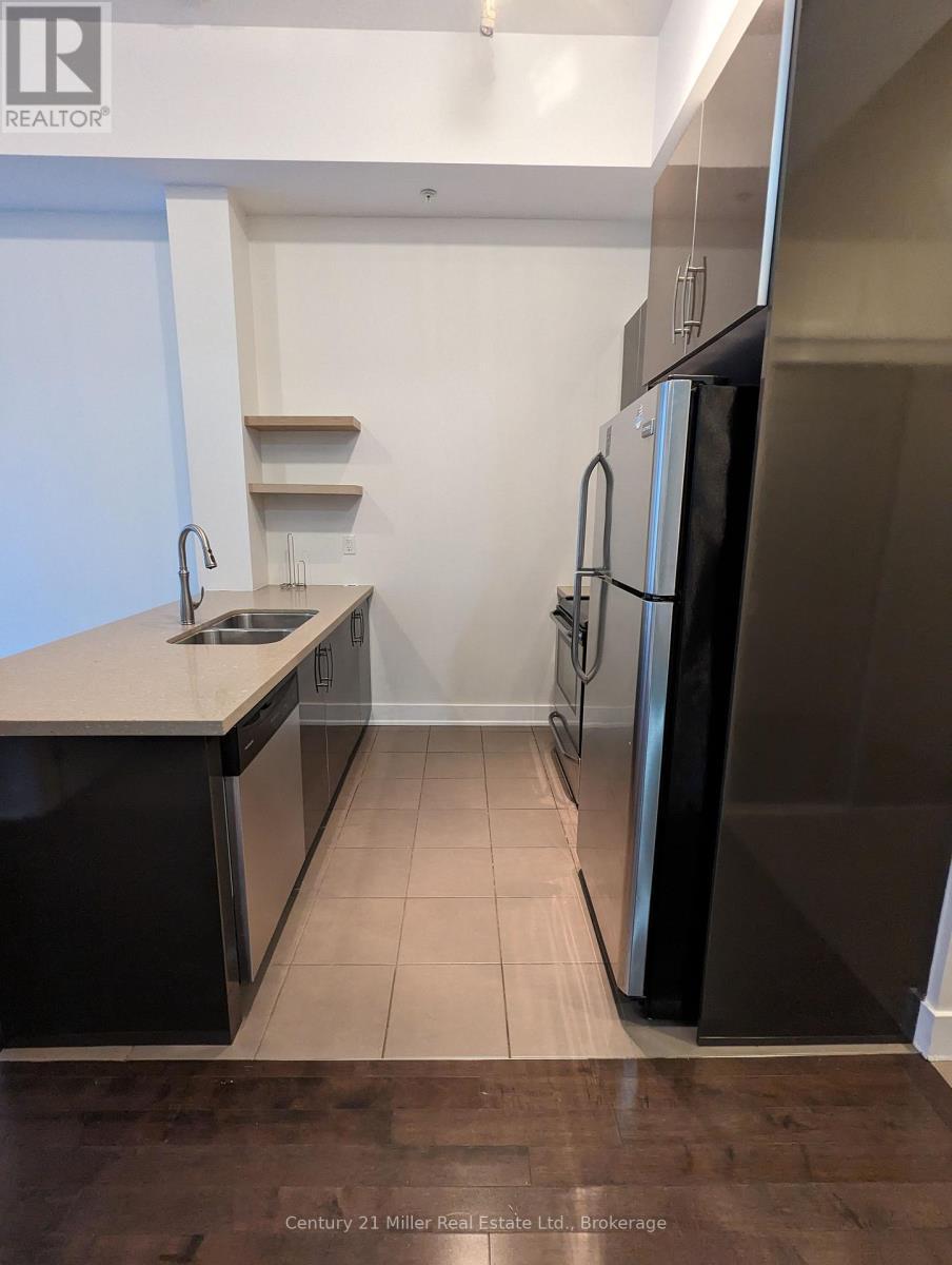106 - 85 Robinson Street, Hamilton (Durand), ON - Indoor Photo Showing Kitchen With Double Sink