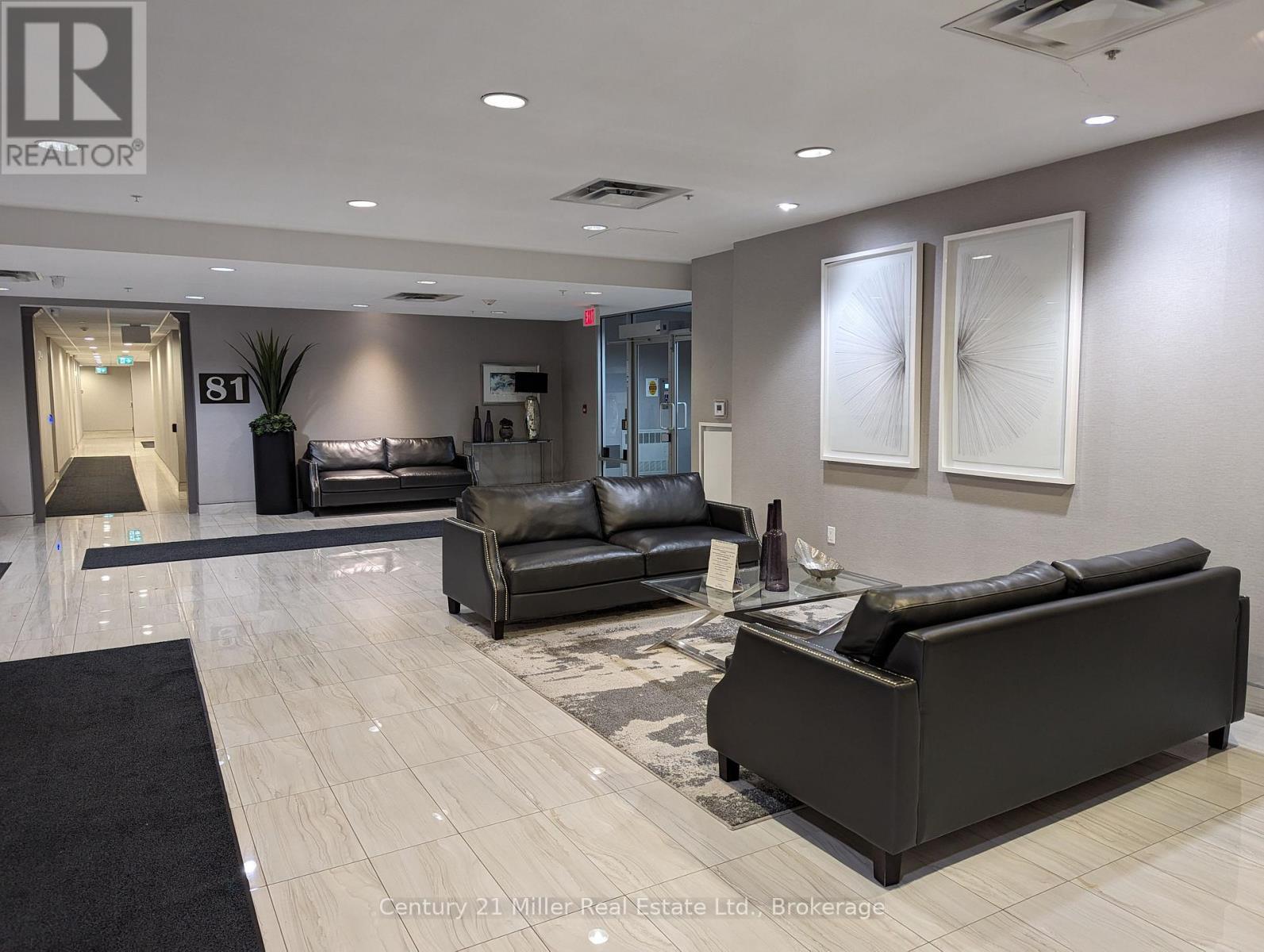 106 - 85 Robinson Street, Hamilton (Durand), ON - Indoor Photo Showing Other Room