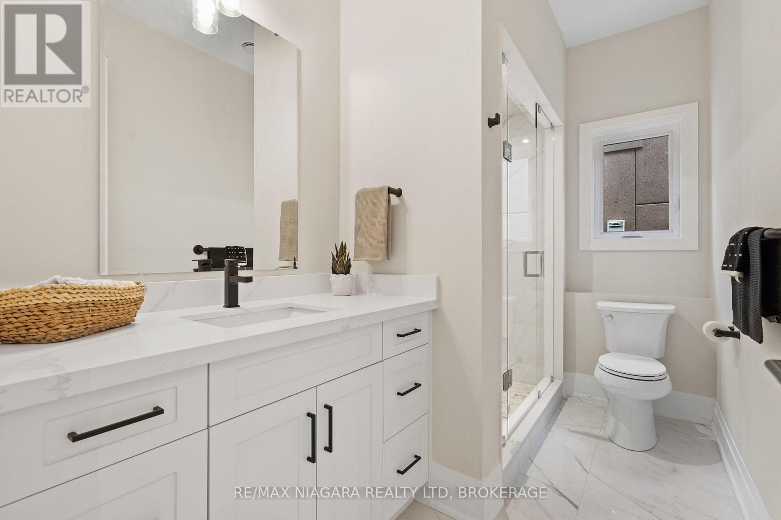 13 Kenmir Avenue, Niagara-On-The-Lake (St. Davids), ON - Indoor Photo Showing Bathroom