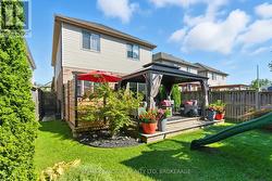 Beautifully manicured, low maintenance yard. -