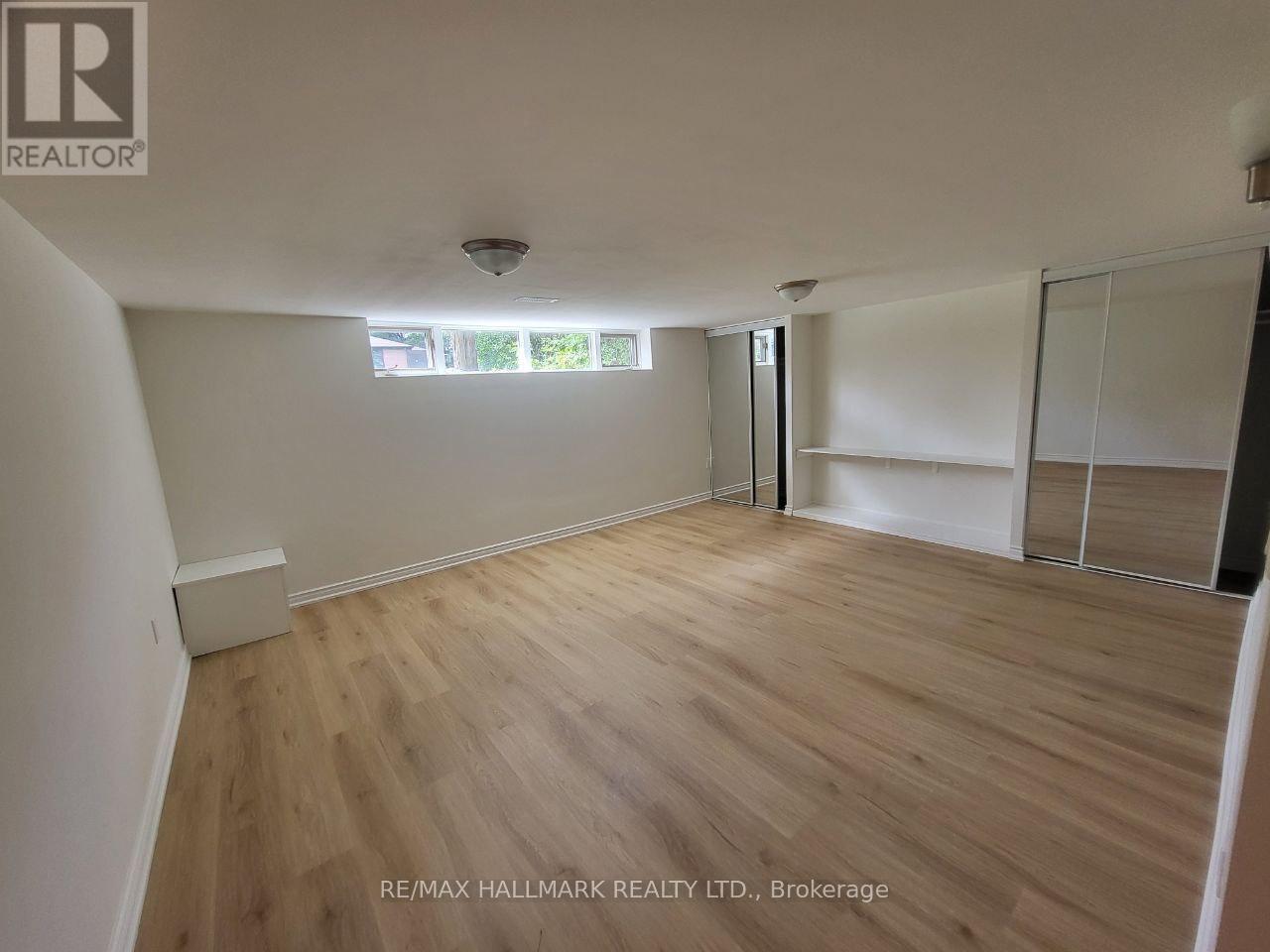 Lower - 10 Johnson Road, Aurora, ON - Indoor