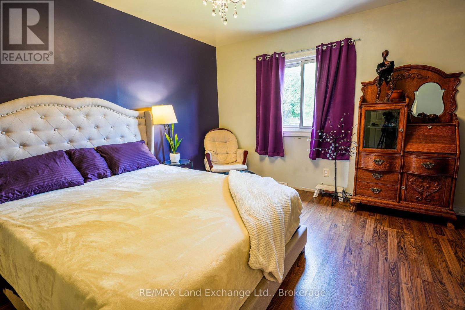 824 Andrew Malcolm Drive, Kincardine, ON - Indoor Photo Showing Bedroom