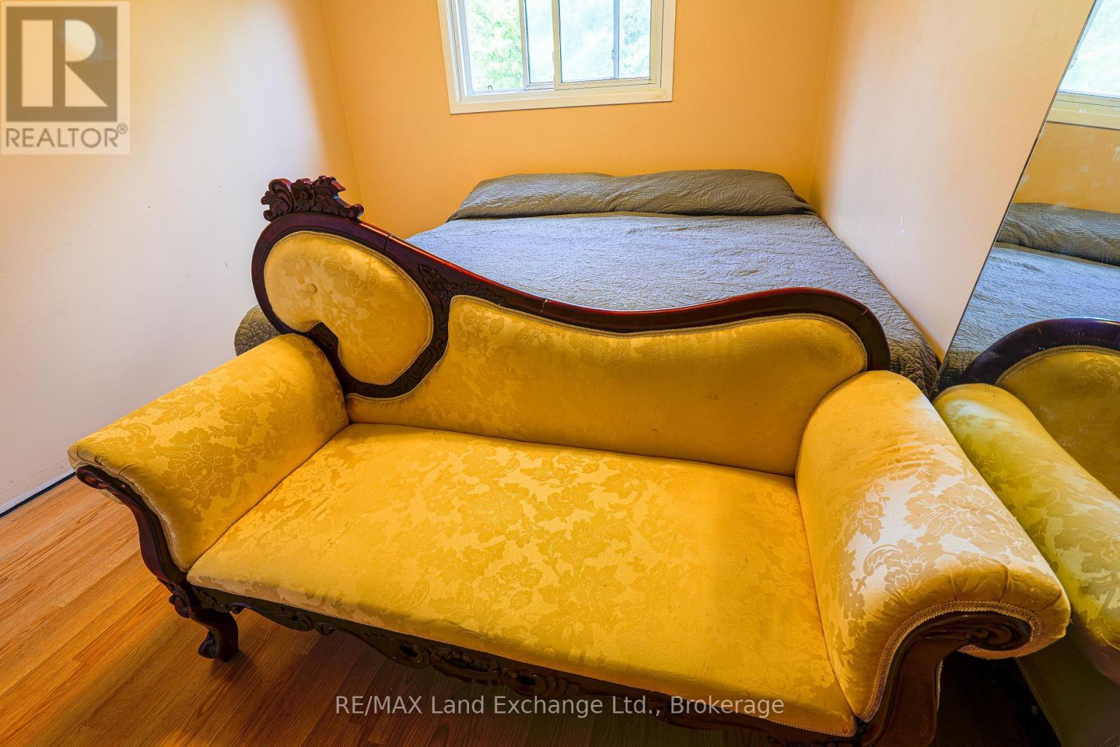 824 Andrew Malcolm Drive, Kincardine, ON - Indoor Photo Showing Bedroom