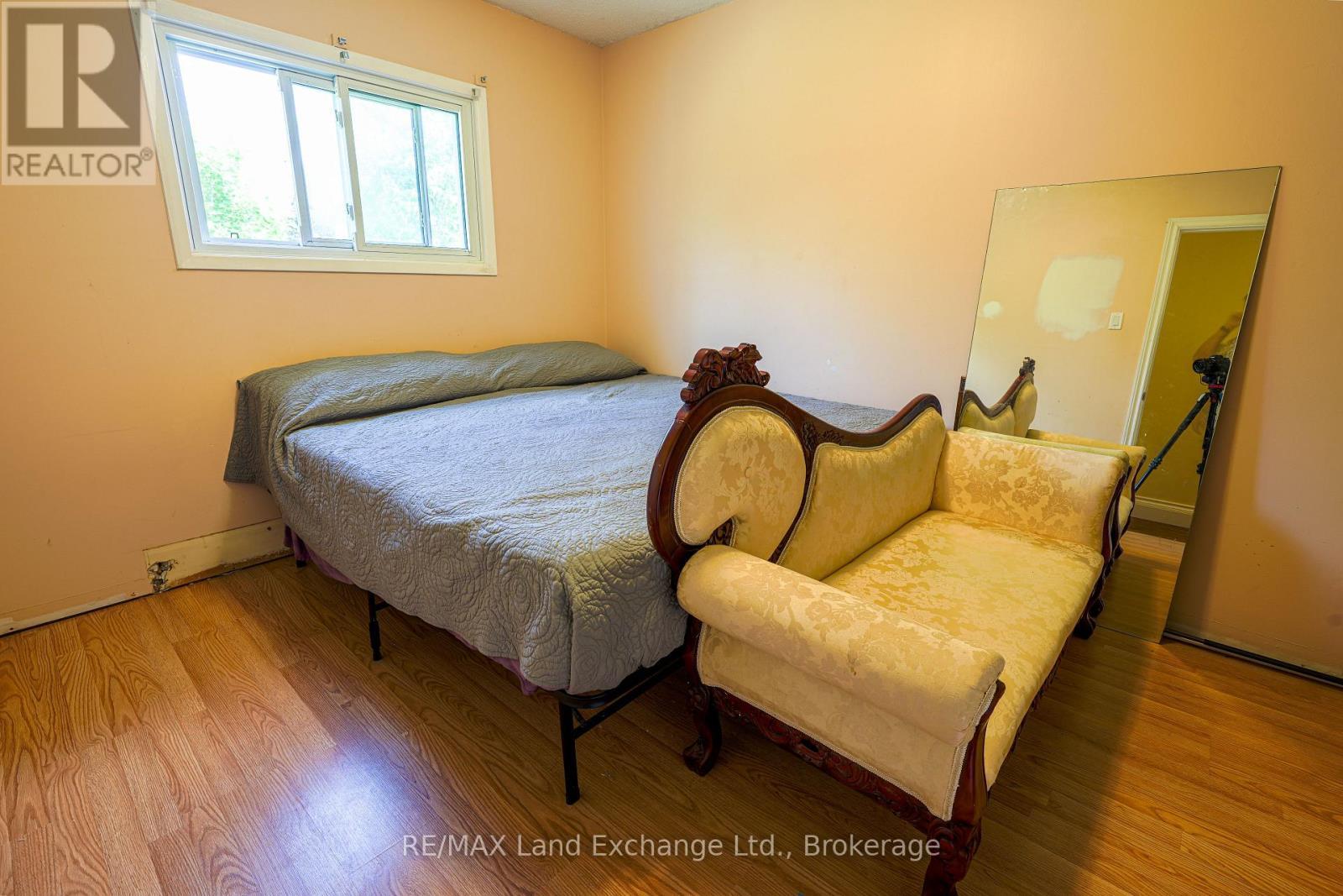 824 Andrew Malcolm Drive, Kincardine, ON - Indoor Photo Showing Bedroom