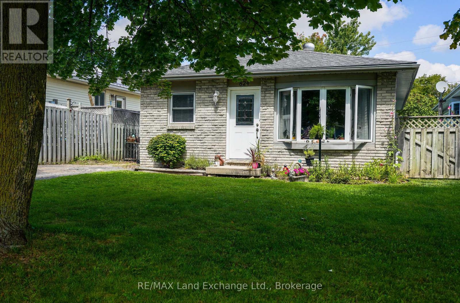 824 Andrew Malcolm Drive, Kincardine, ON - Outdoor