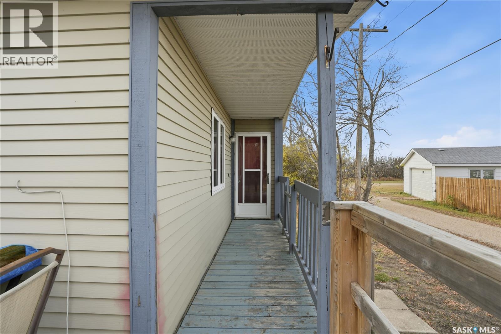 101 3Rd Avenue S, Maymont, SK - Outdoor With Exterior