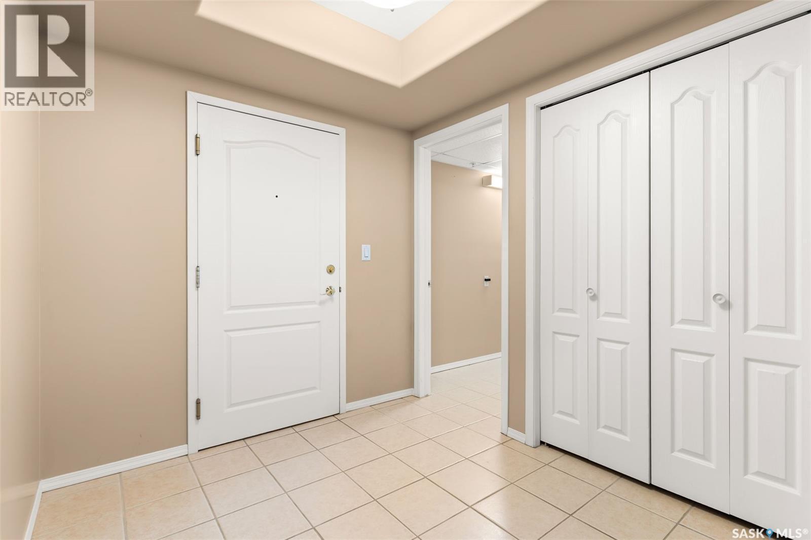 323 2330 Hamilton Street, Regina, SK - Indoor Photo Showing Other Room