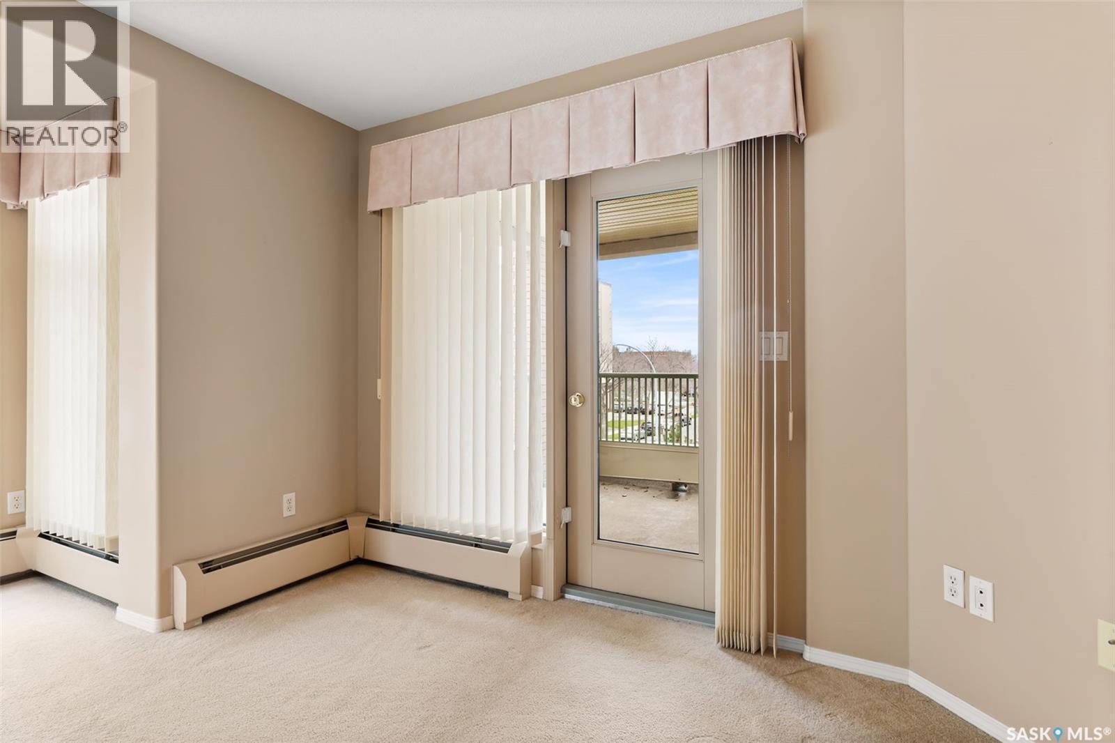 323 2330 Hamilton Street, Regina, SK - Indoor Photo Showing Other Room