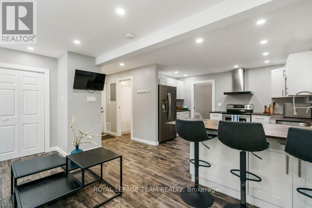 2131 2Nd Concession Road, Augusta, ON - Indoor