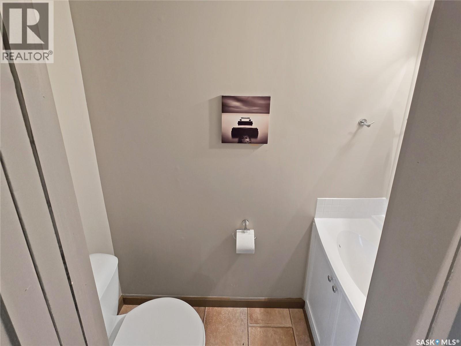 304 Eberts Street, Indian Head, SK - Indoor Photo Showing Bathroom