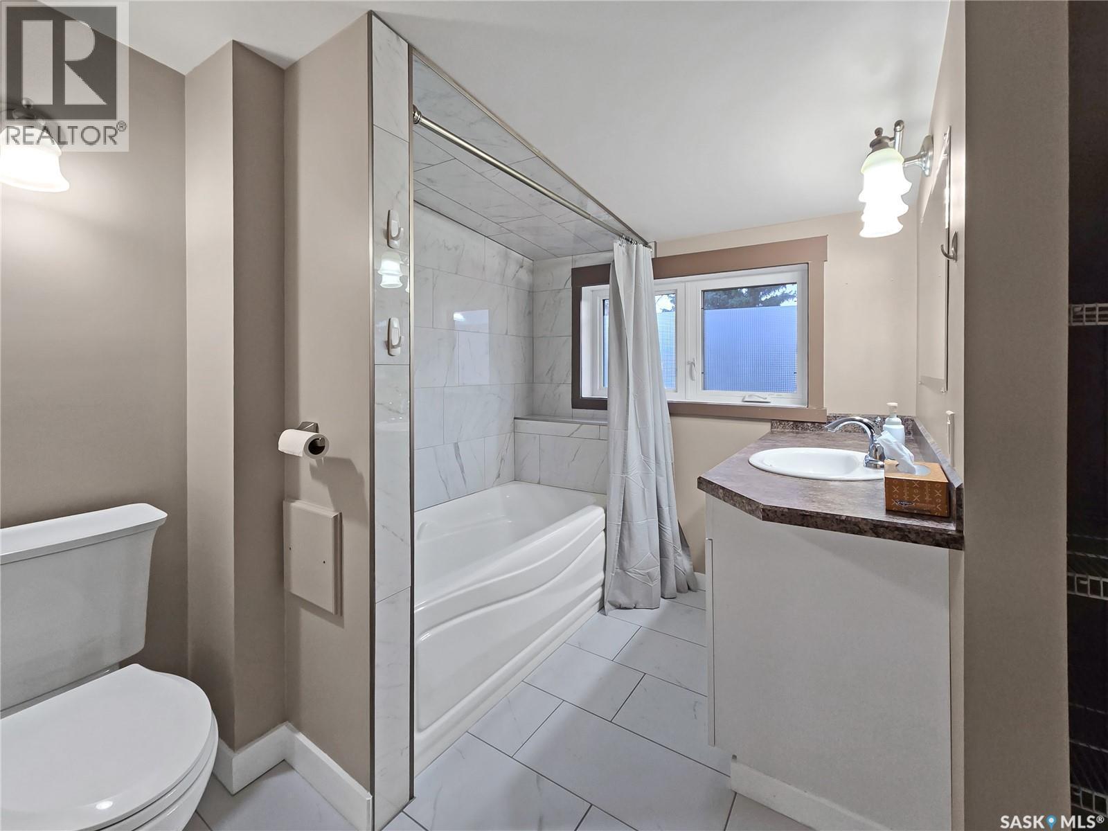 304 Eberts Street, Indian Head, SK - Indoor Photo Showing Bathroom