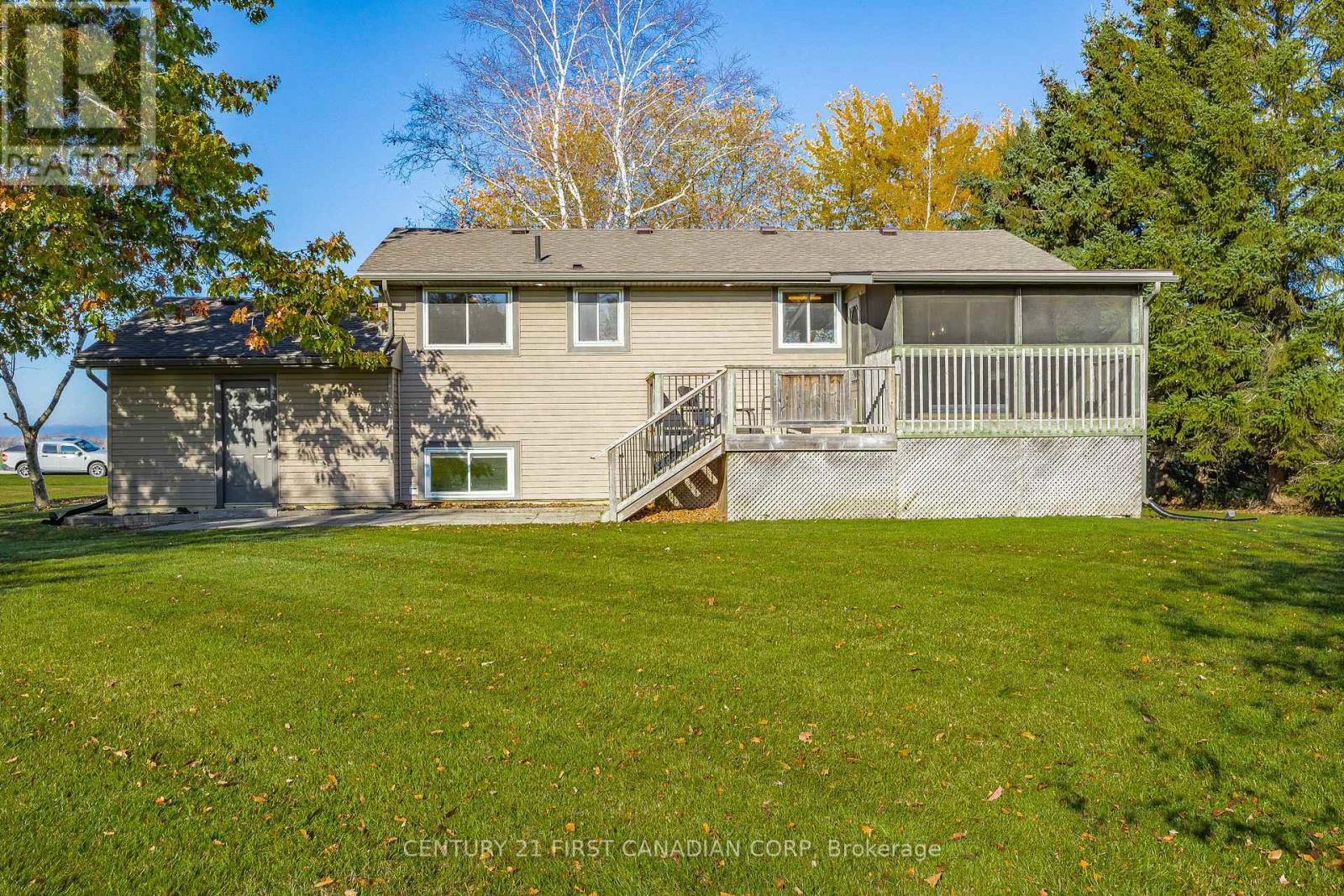 70986 B Line, South Huron (Stephen), ON - Outdoor With Deck Patio Veranda