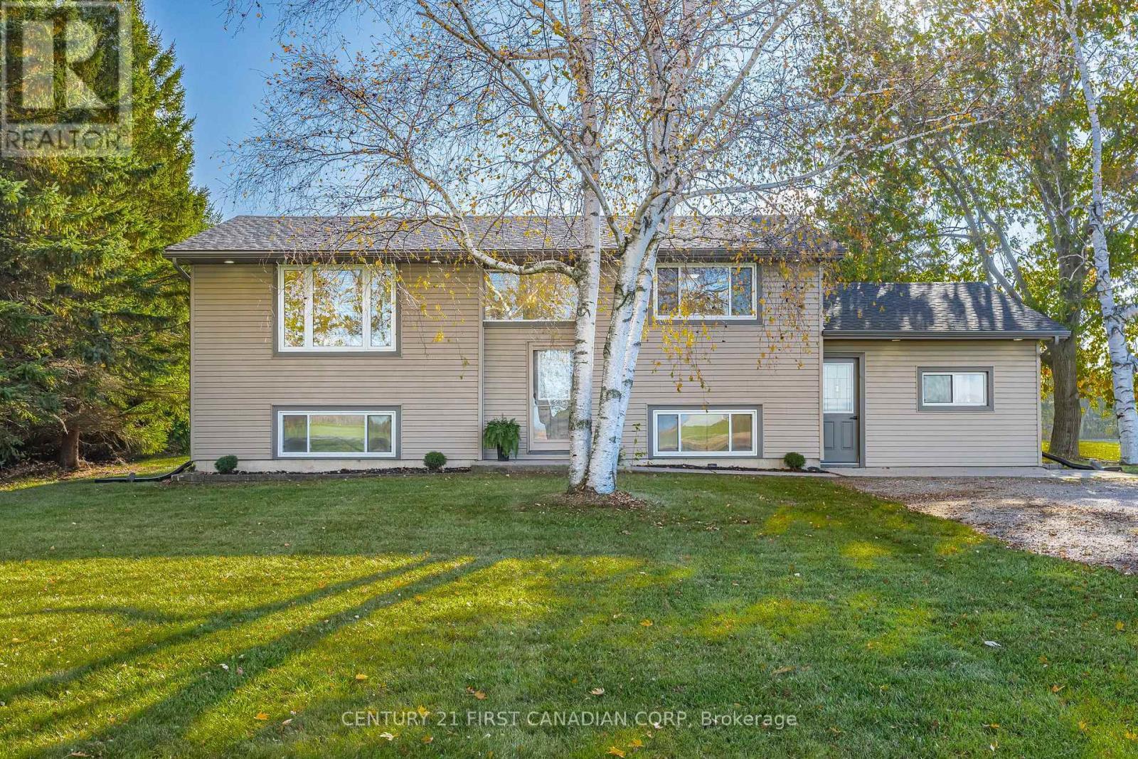 70986 B Line, South Huron (Stephen), ON - Outdoor