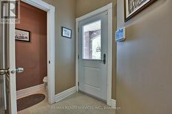 Foyer - 2pc Bathroom -