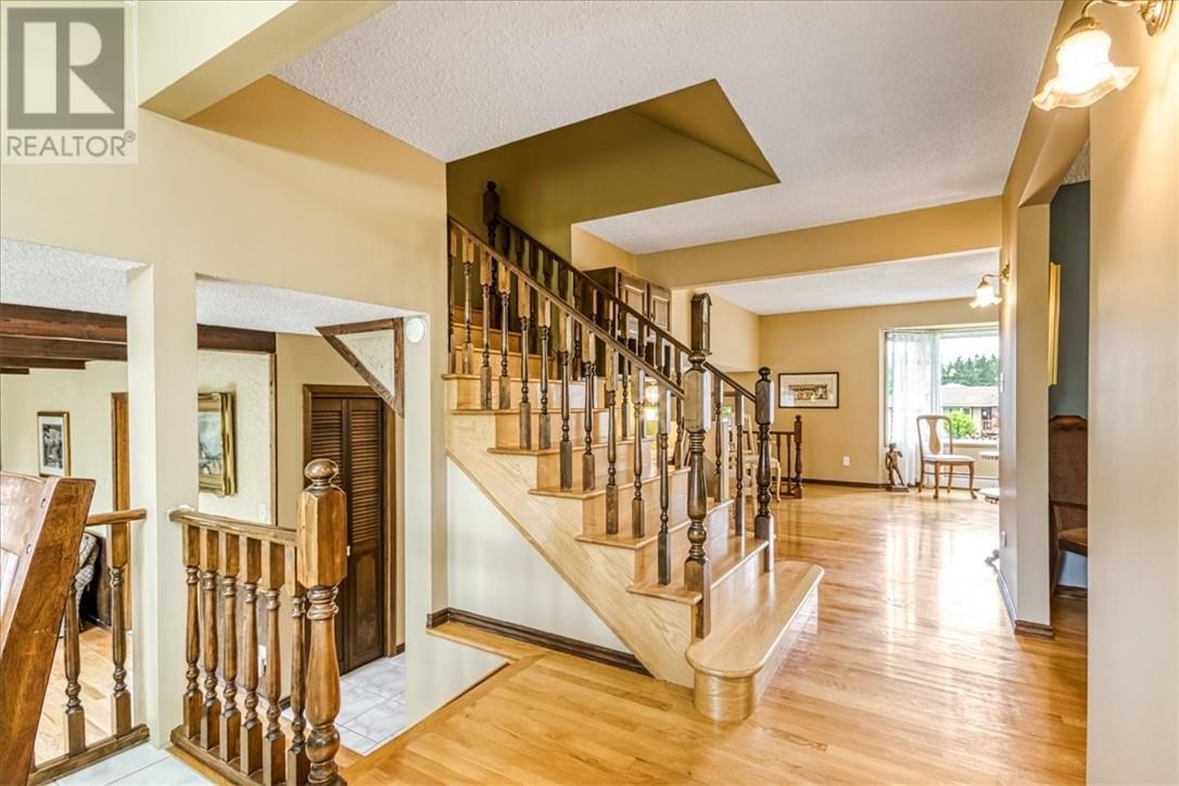 1688 Richard Street, Val Caron, ON - Indoor Photo Showing Other Room