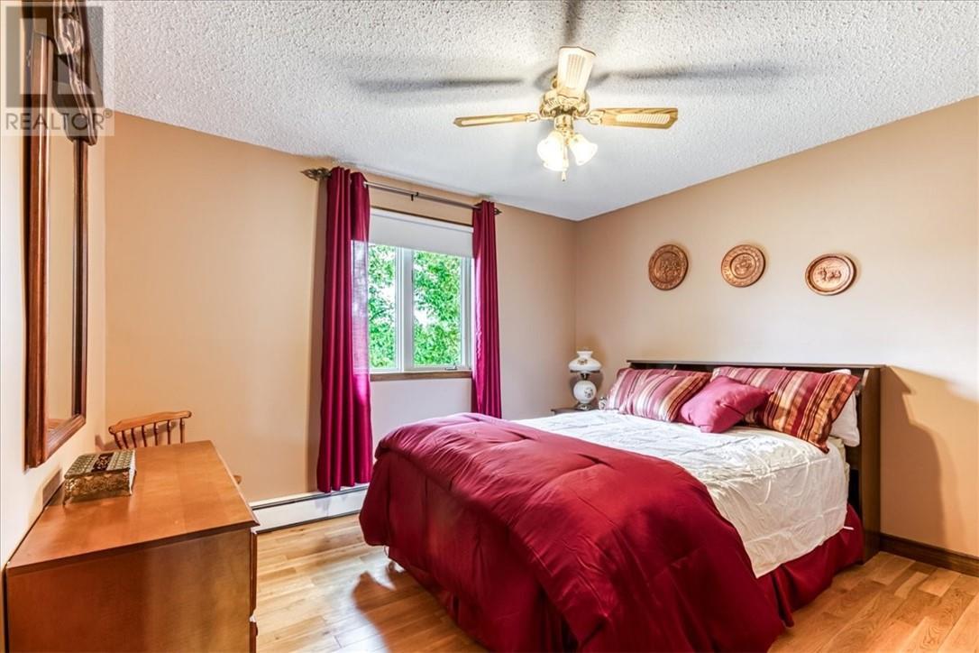 1688 Richard Street, Val Caron, ON - Indoor Photo Showing Bedroom