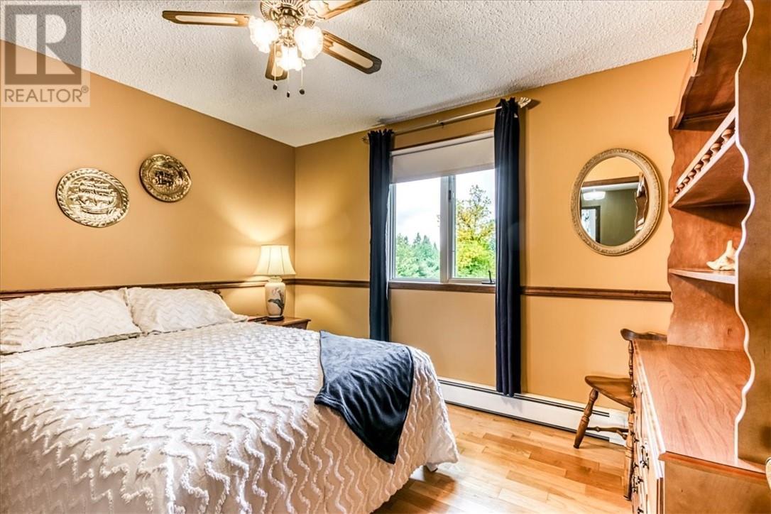 1688 Richard Street, Val Caron, ON - Indoor Photo Showing Bedroom