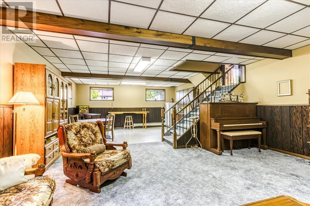 1688 Richard Street, Val Caron, ON - Indoor