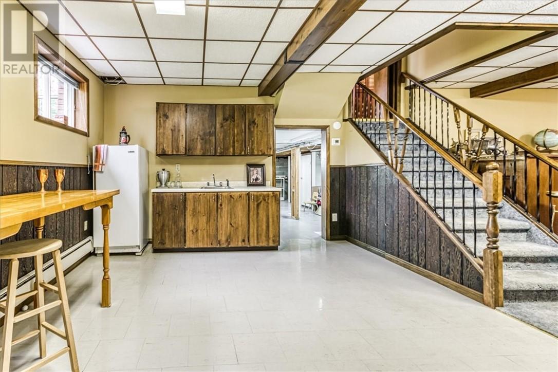 1688 Richard Street, Val Caron, ON - Indoor Photo Showing Other Room