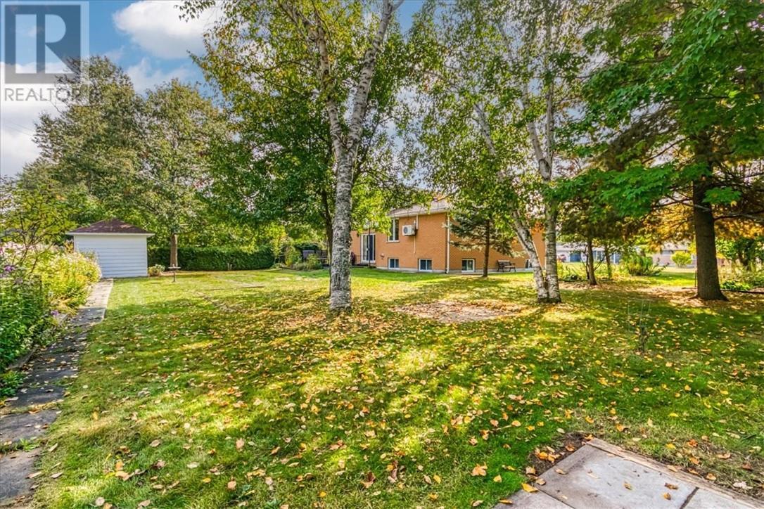 1688 Richard Street, Val Caron, ON - Outdoor