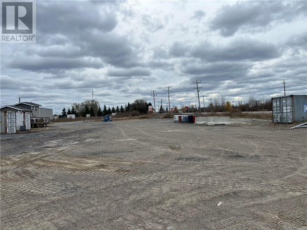 3656 Ford Drive, Chelmsford, ON