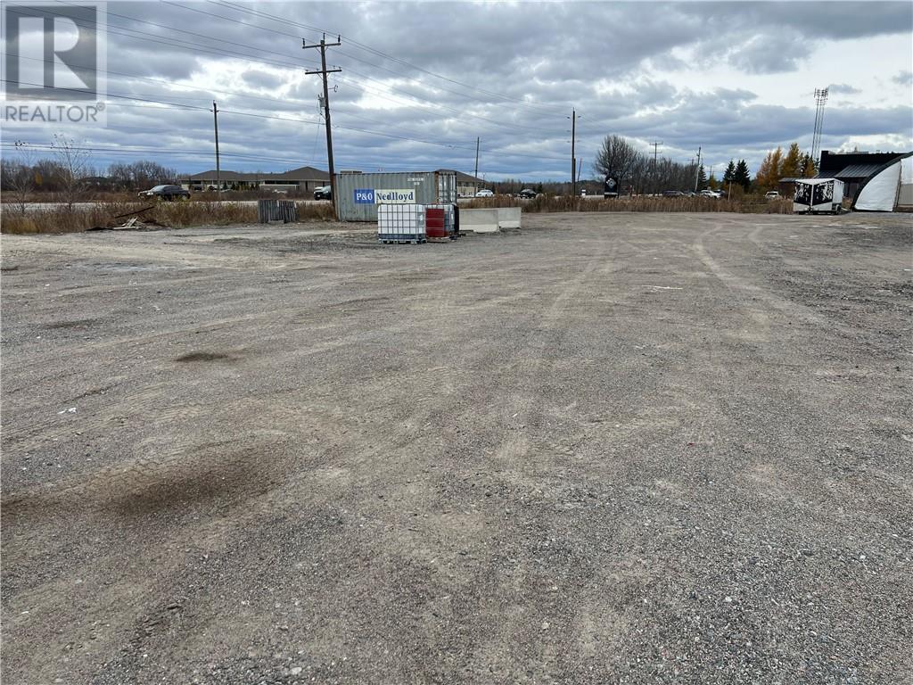 3656 Ford Drive, Chelmsford, ON