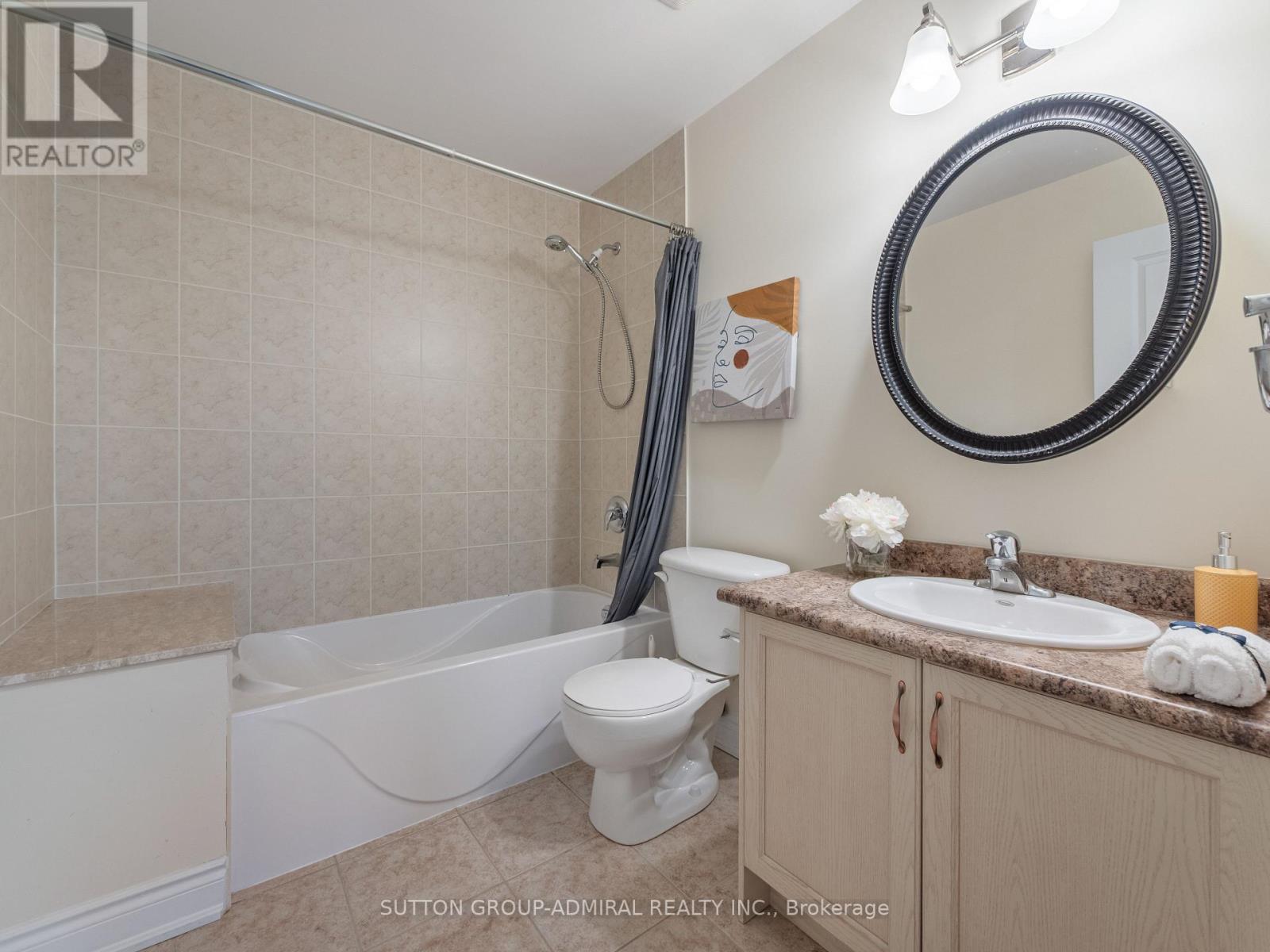 232 Luca Avenue, Vaughan, ON - Indoor Photo Showing Bathroom