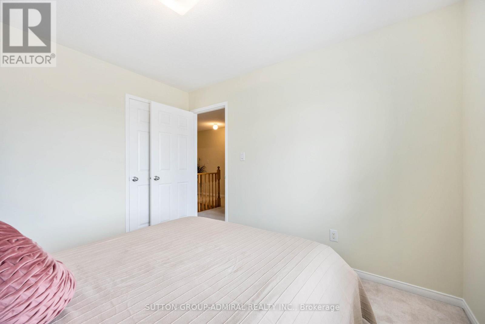 135 Armstrong Crescent, Bradford West Gwillimbury, ON - Indoor Photo Showing Bedroom