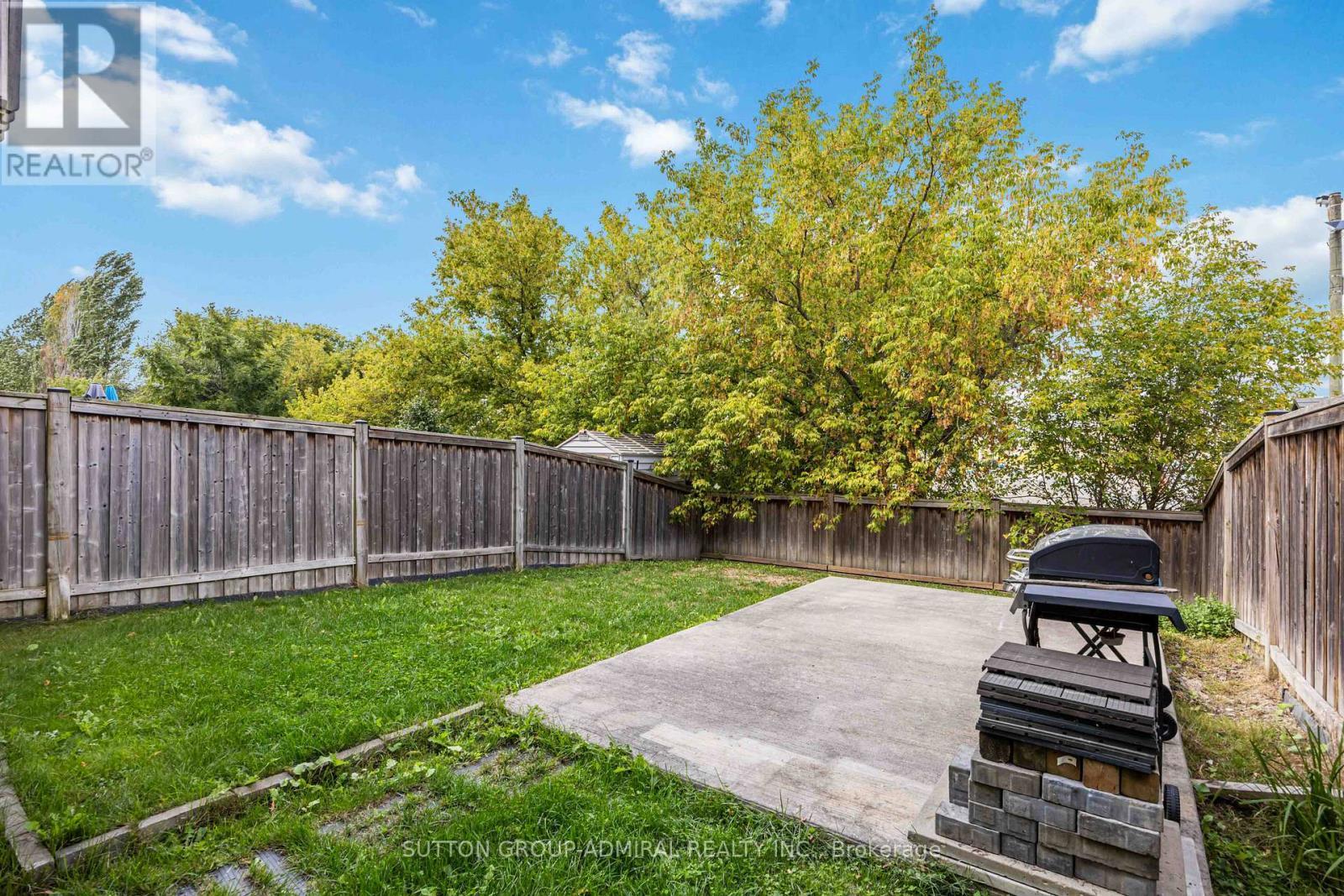 135 Armstrong Crescent, Bradford West Gwillimbury, ON - Outdoor