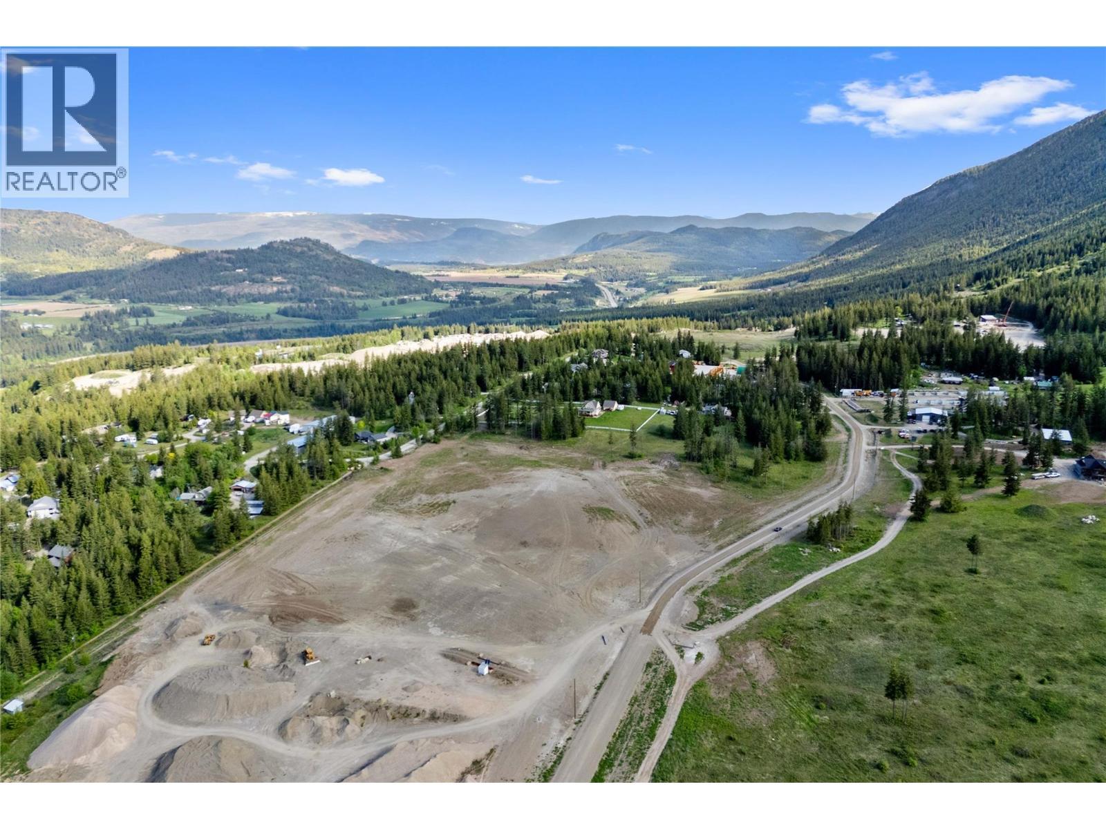 3694 Ford Road, Tappen, BC