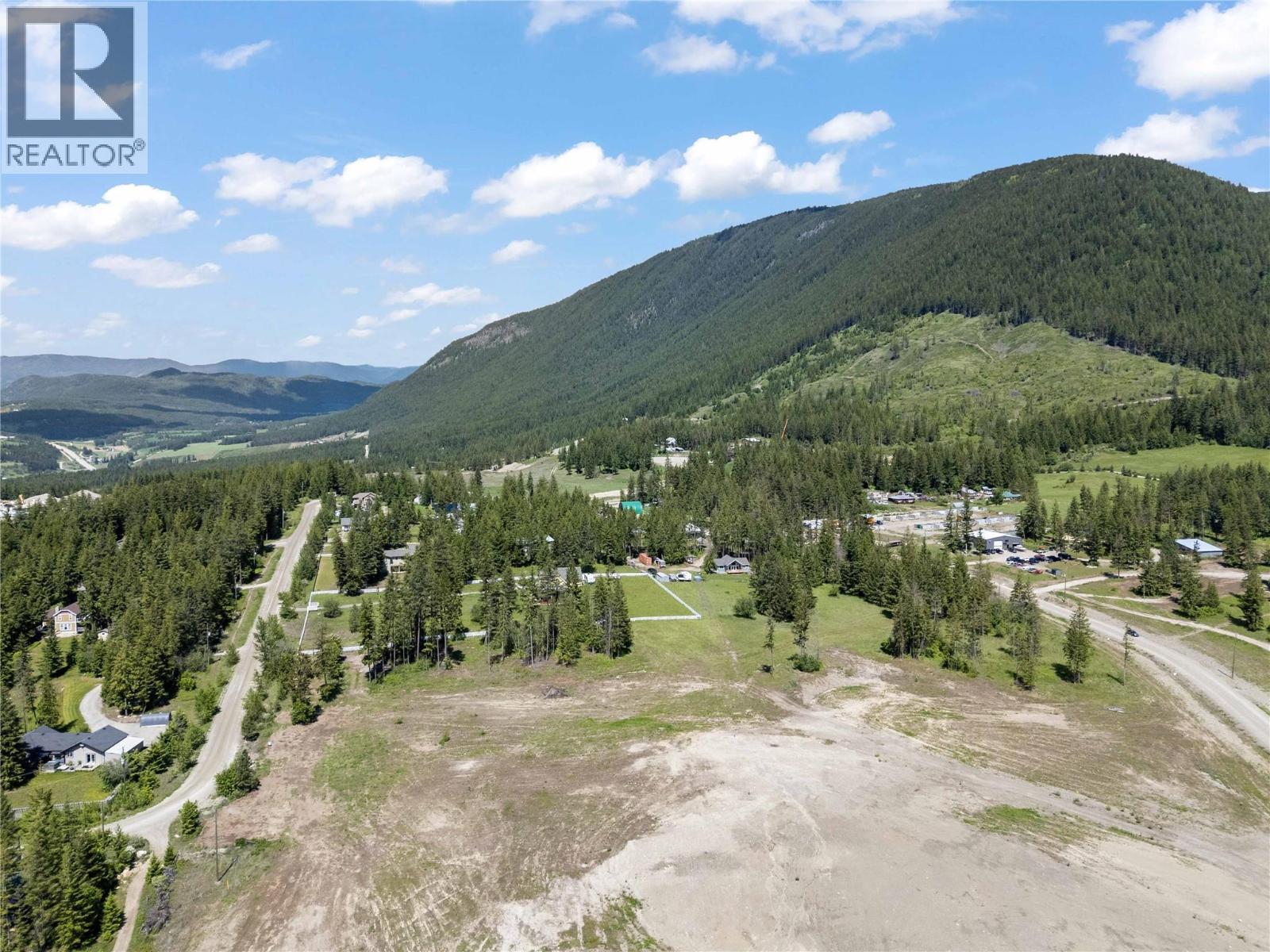 3694 Ford Road, Tappen, BC