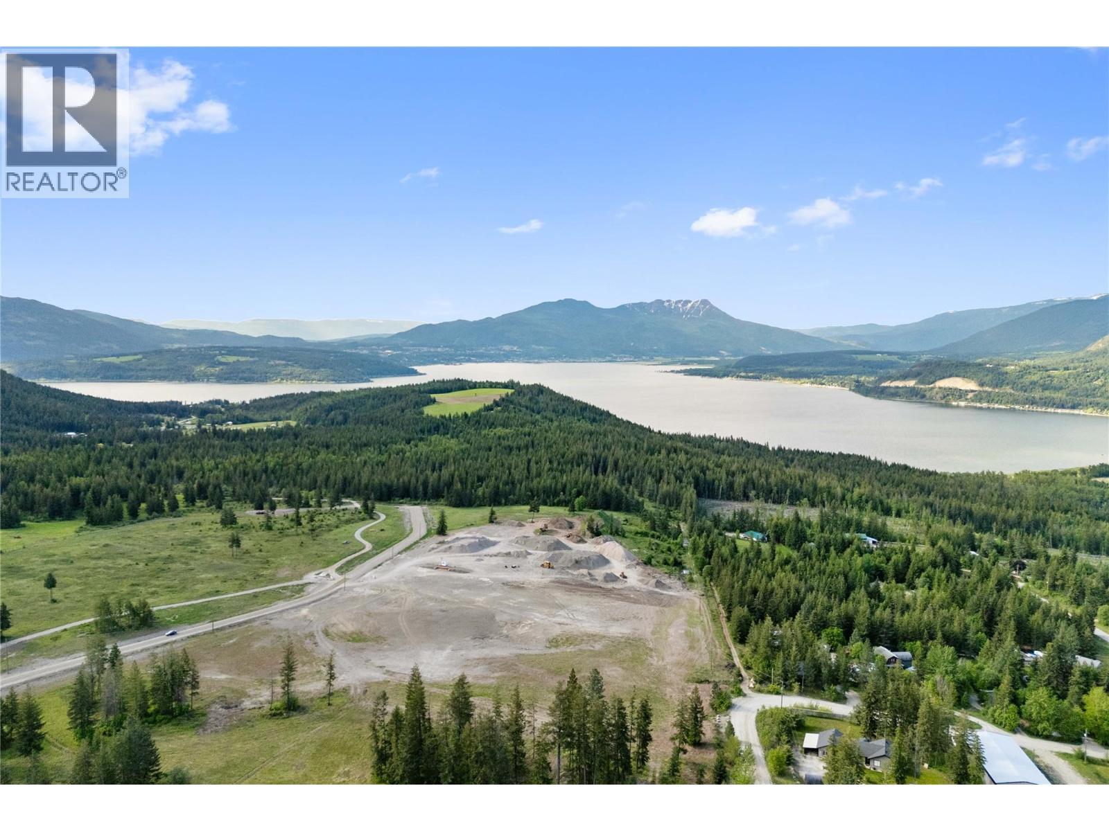 3694 Ford Road, Tappen, BC