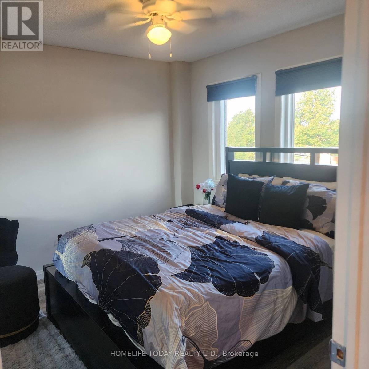 13 Prestonway Drive, Clarington, ON - Indoor Photo Showing Bedroom