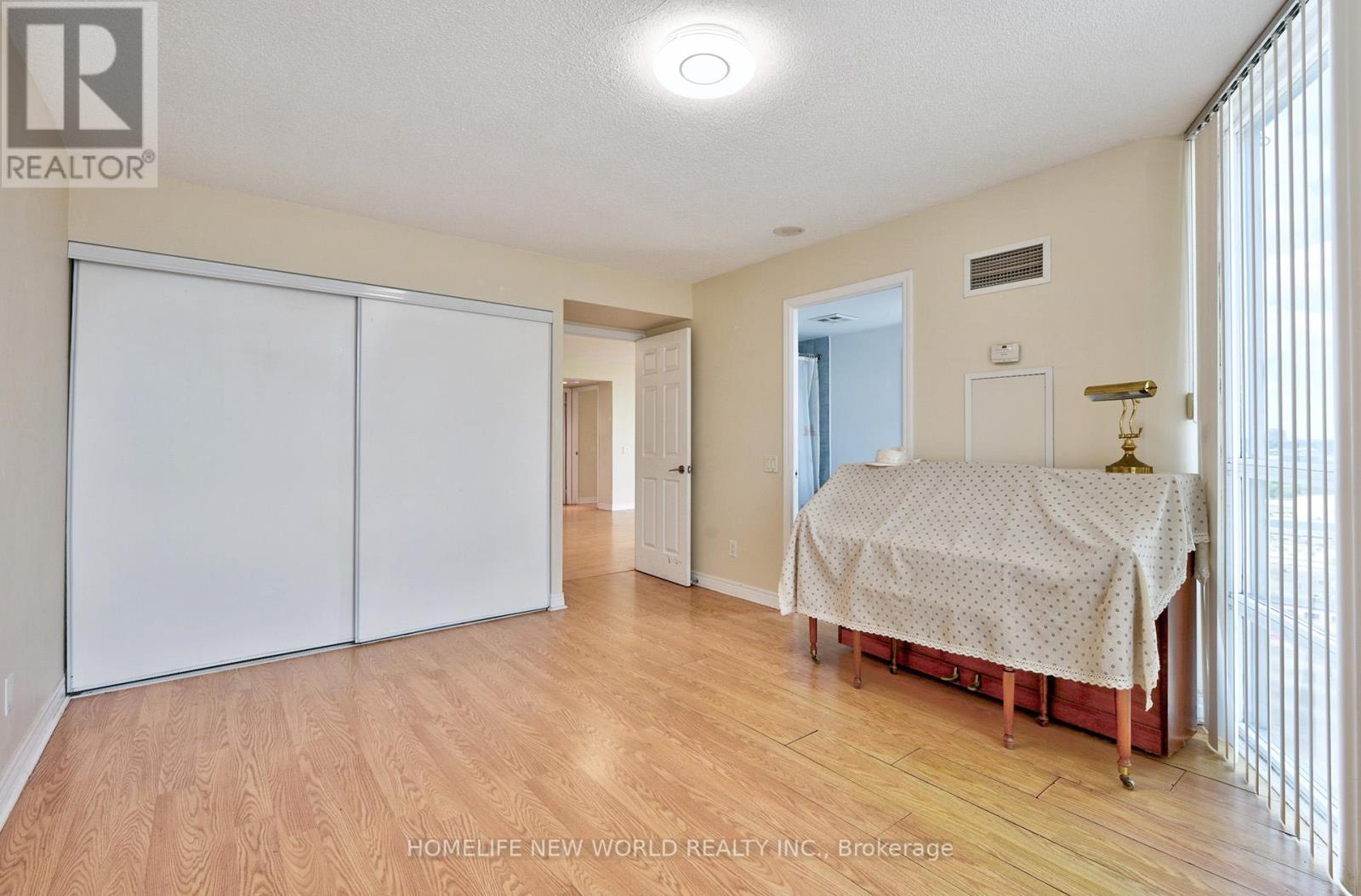 1105 - 83 Borough Drive, Toronto, ON - Indoor Photo Showing Bedroom