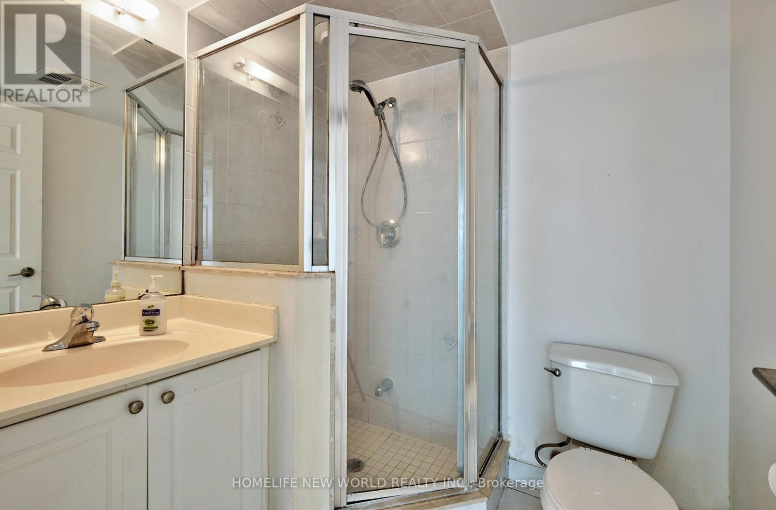 1105 - 83 Borough Drive, Toronto, ON - Indoor Photo Showing Bathroom