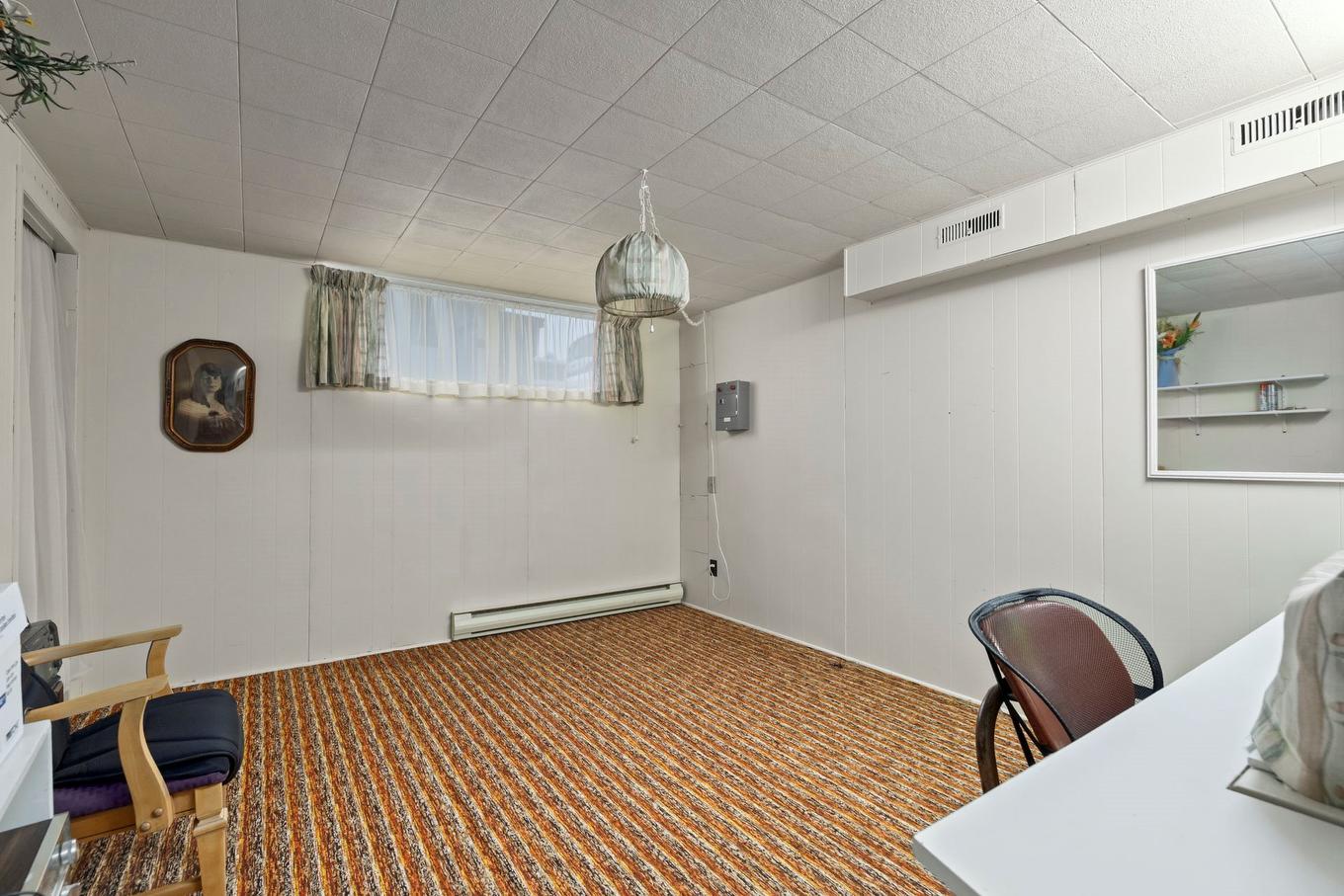 Chambre à coucher - 257 7E Avenue, L'Île-Perrot, QC - Indoor Photo Showing Office