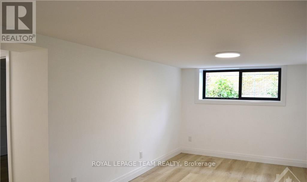 3 - 503 Athlone Avenue, Ottawa, ON