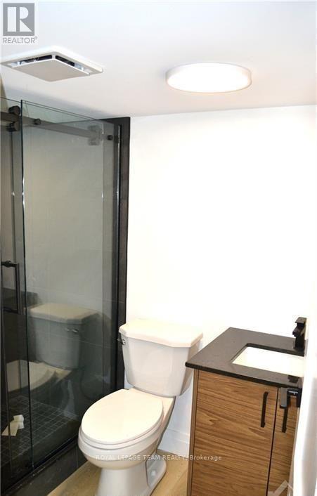 3 - 503 Athlone Avenue, Ottawa, ON