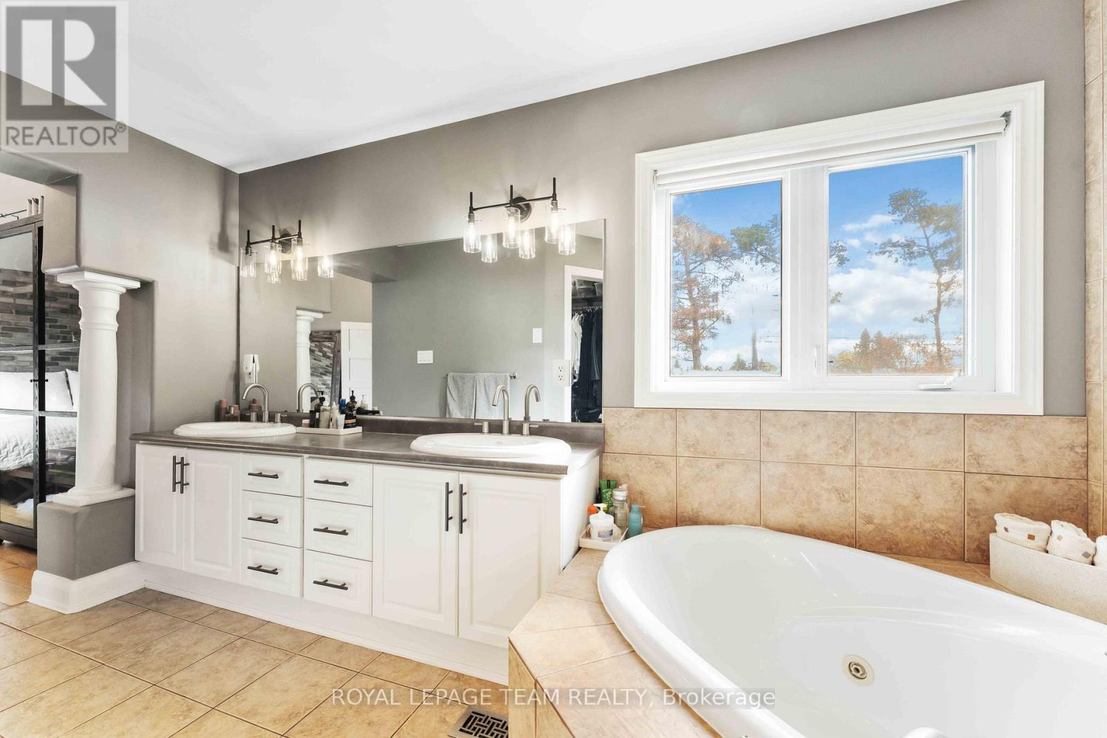 1466 Rhea Place, Ottawa, ON - Indoor Photo Showing Bathroom