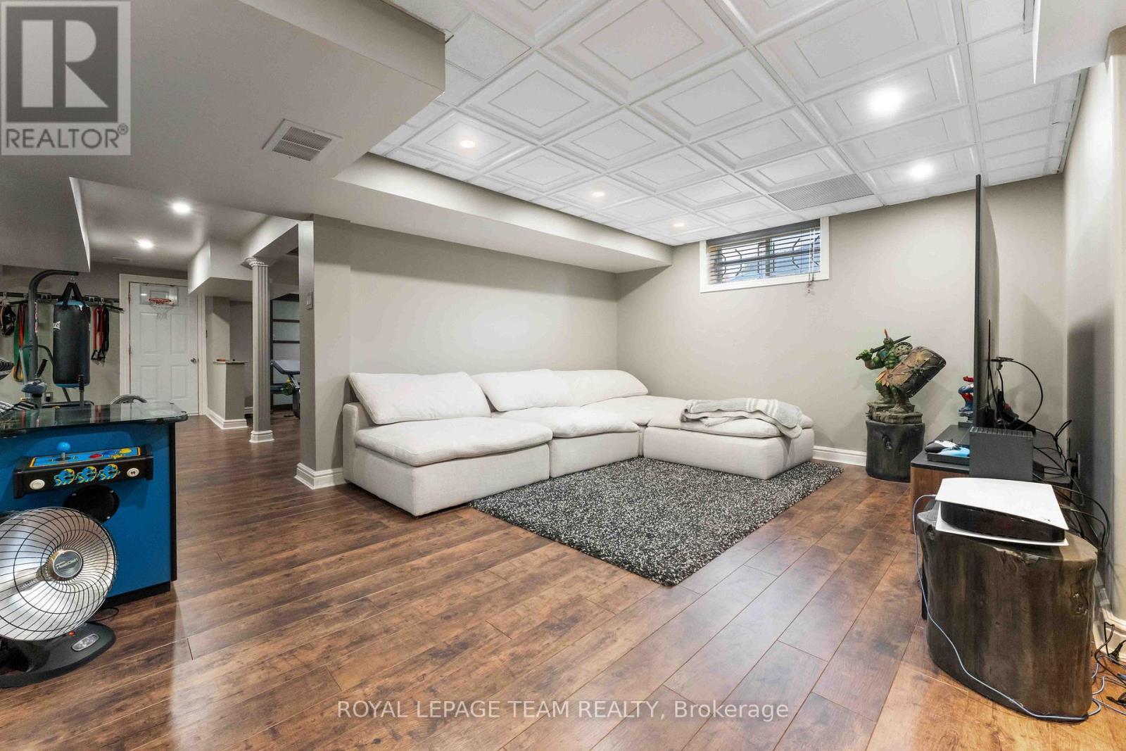 1466 Rhea Place, Ottawa, ON - Indoor Photo Showing Basement