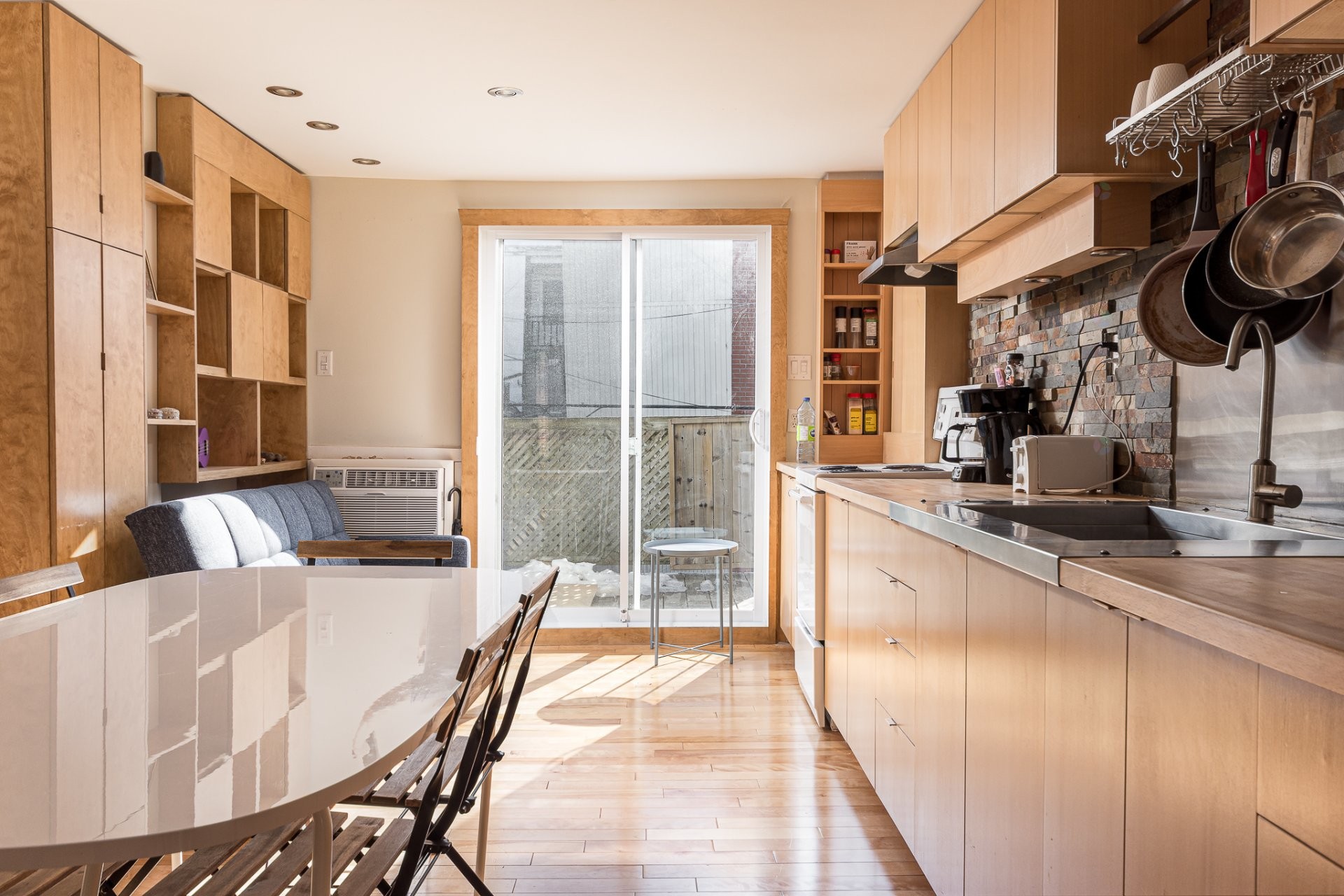 Salon - 1766 Rue Wolfe, Montréal (Ville-Marie), QC - Indoor Photo Showing Kitchen