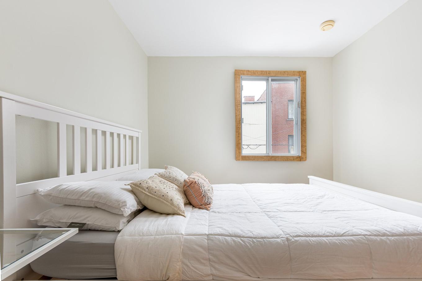 Bedroom - 1766 Rue Wolfe, Montréal (Ville-Marie), QC - Indoor Photo Showing Bedroom