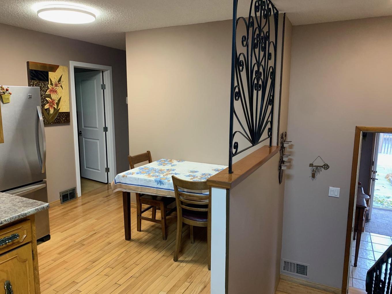 1325 Rosslyn Road, Thunder Bay, ON - Indoor Photo Showing Dining Room