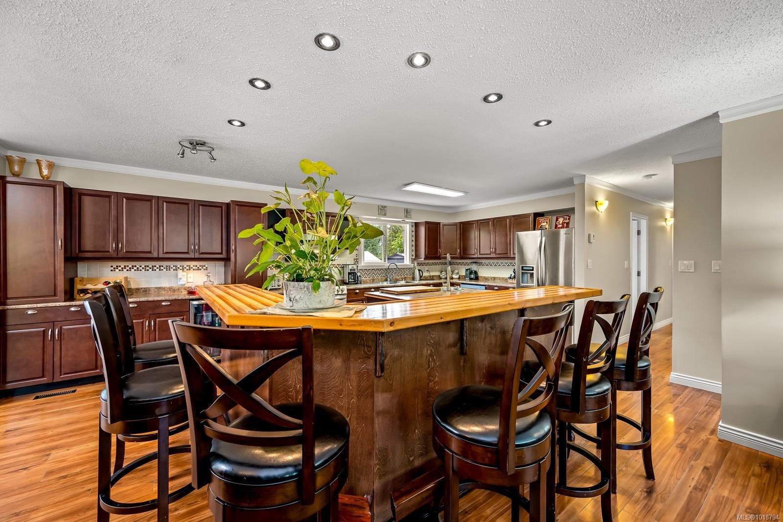 380 Sable Pl, Comox, BC