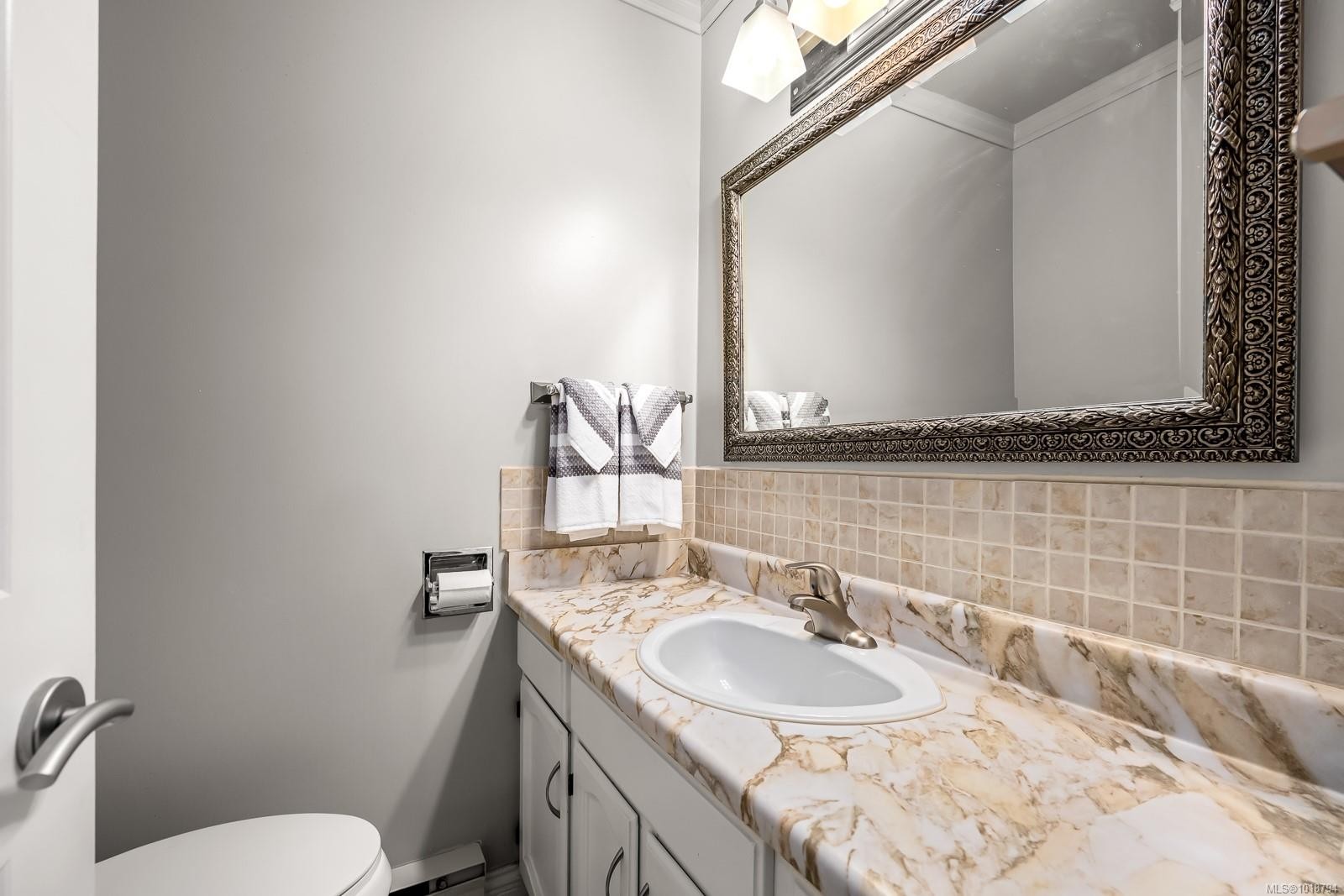 380 Sable Pl, Comox, BC