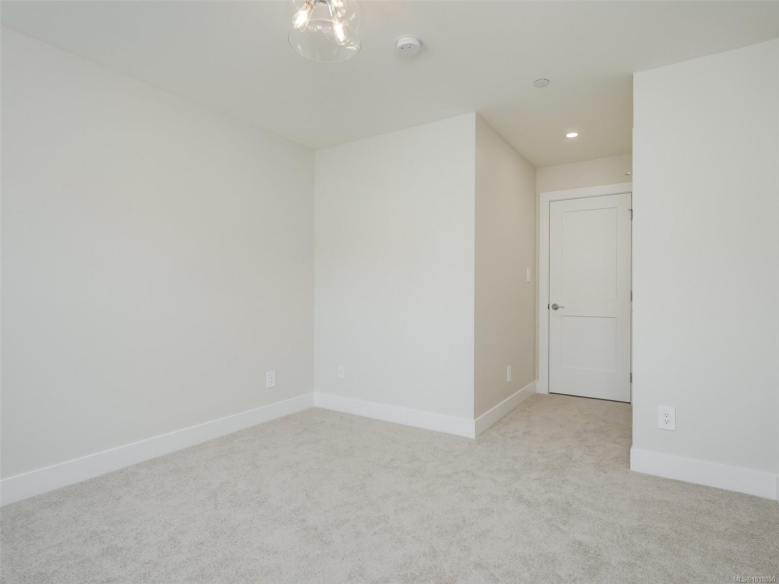 2285 Hudson Terr, Sooke, BC - Indoor Photo Showing Other Room