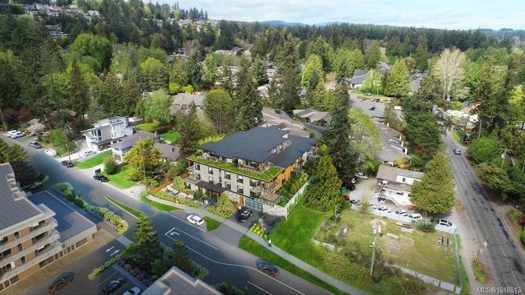 202-986 Doumac Ave, Saanich, BC - Outdoor With View