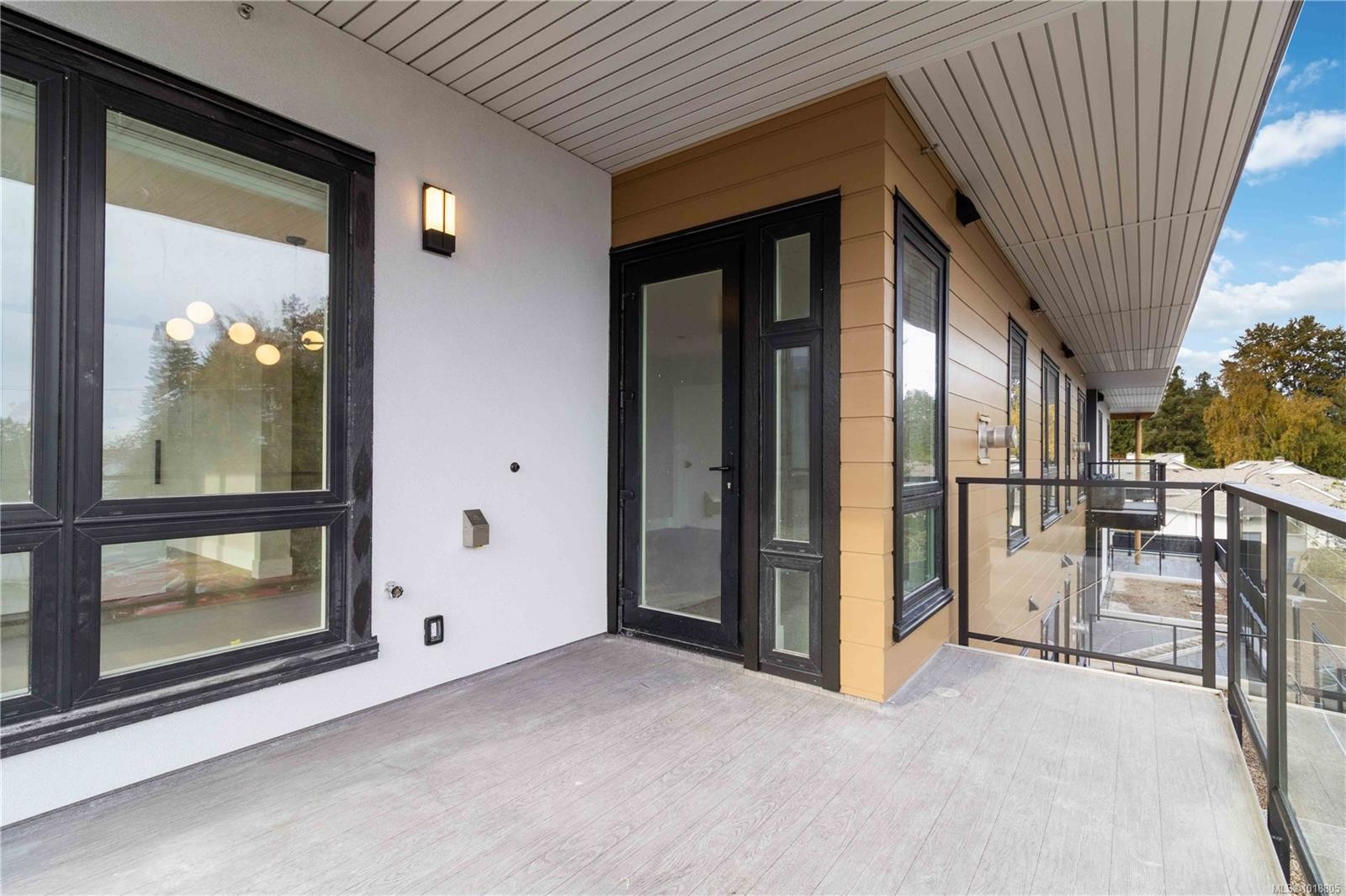 306-986 Doumac Ave, Saanich, BC - Outdoor With Exterior