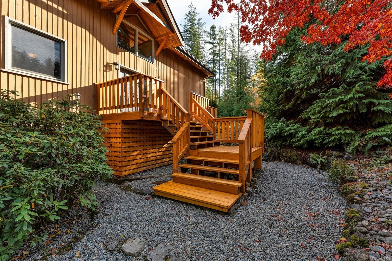 8105 Miracle Close, Youbou, BC